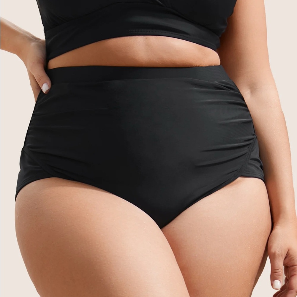 BloomChic Plain Patchwork Ruched Swim Bottom- High-Waisted Black Bikini Bottom